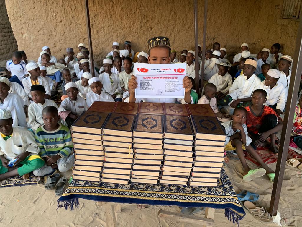 2024 Regaib Kandili Kuran Dağıtım Organizasyonu